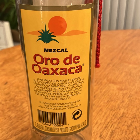 EMPTY Collectible Mezcal Oro de Oaxaca bottle. Vintage - Picture 4 of 6